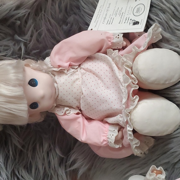 Precious moments dolls Jessi &Lisa - Picture 5 of 13